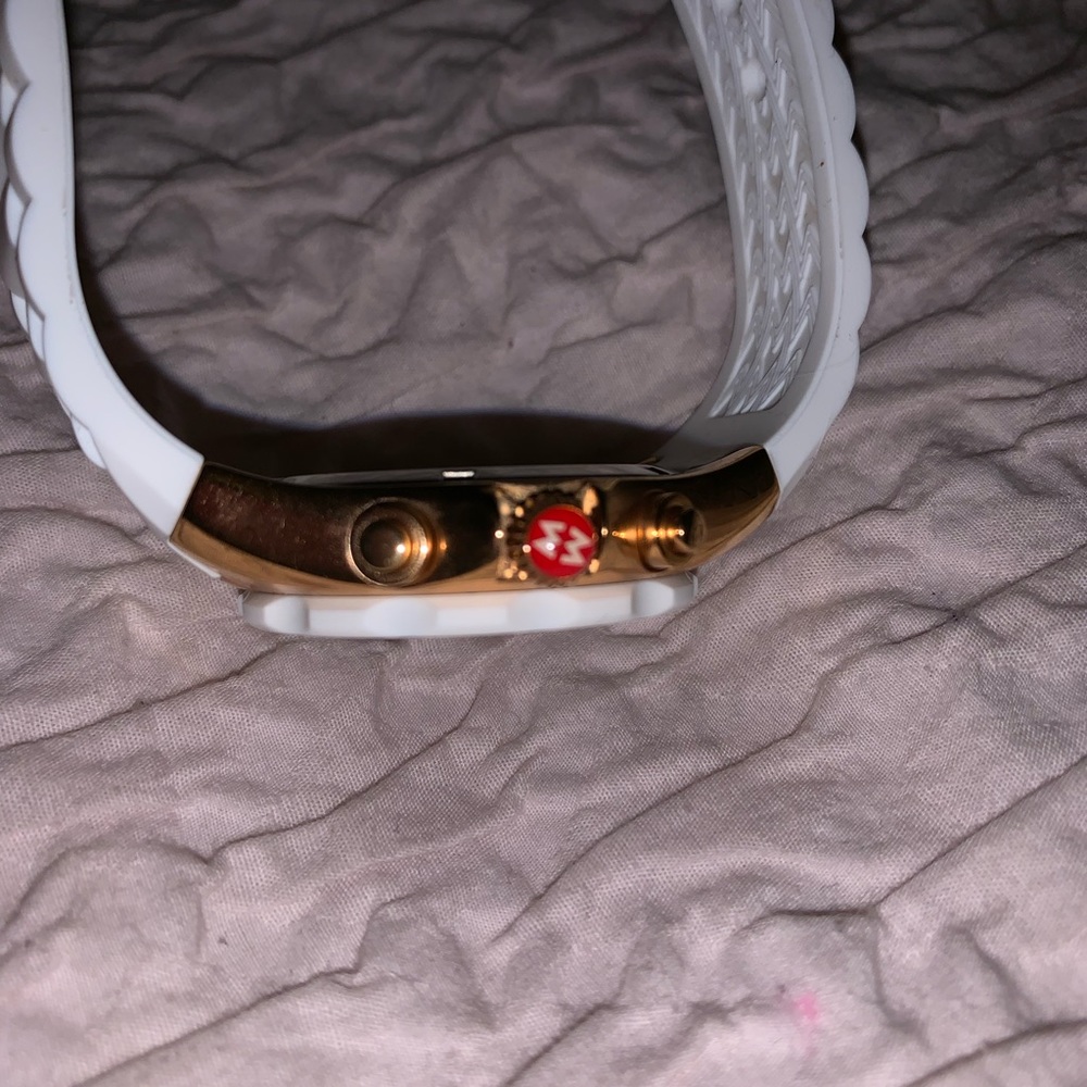 Watch - Picture 4 of 5